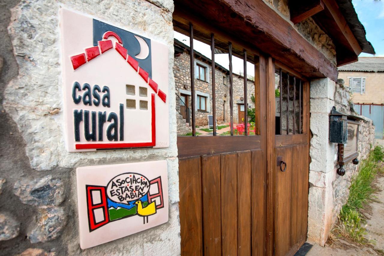 Casas Rurales Entre Babia Y La Luna Villafeliz Bagian luar foto